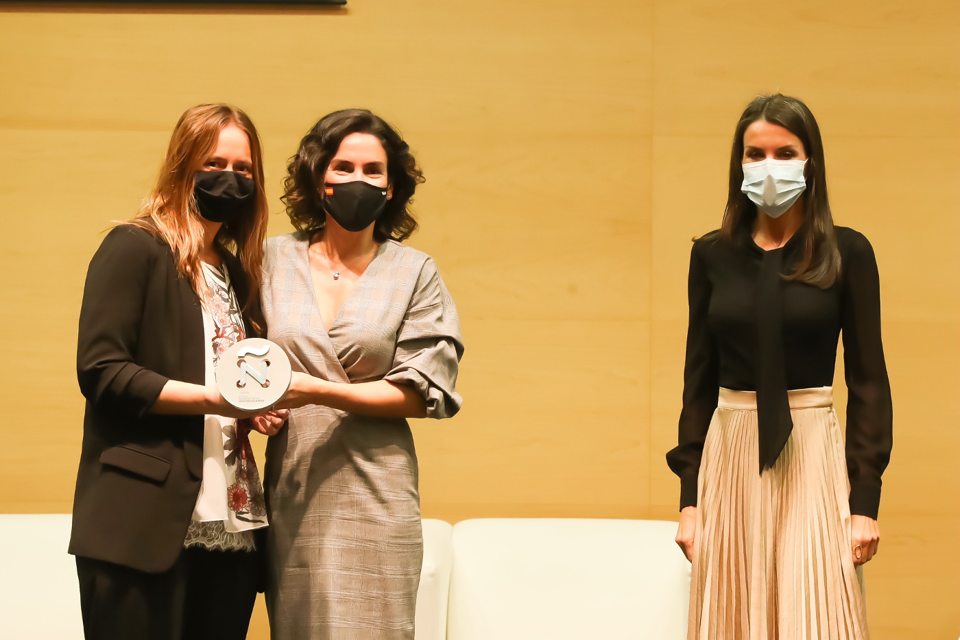 Las directoras creativas y fundadoras de Pisamonas reciben el Premio Nacional de Moda 2020